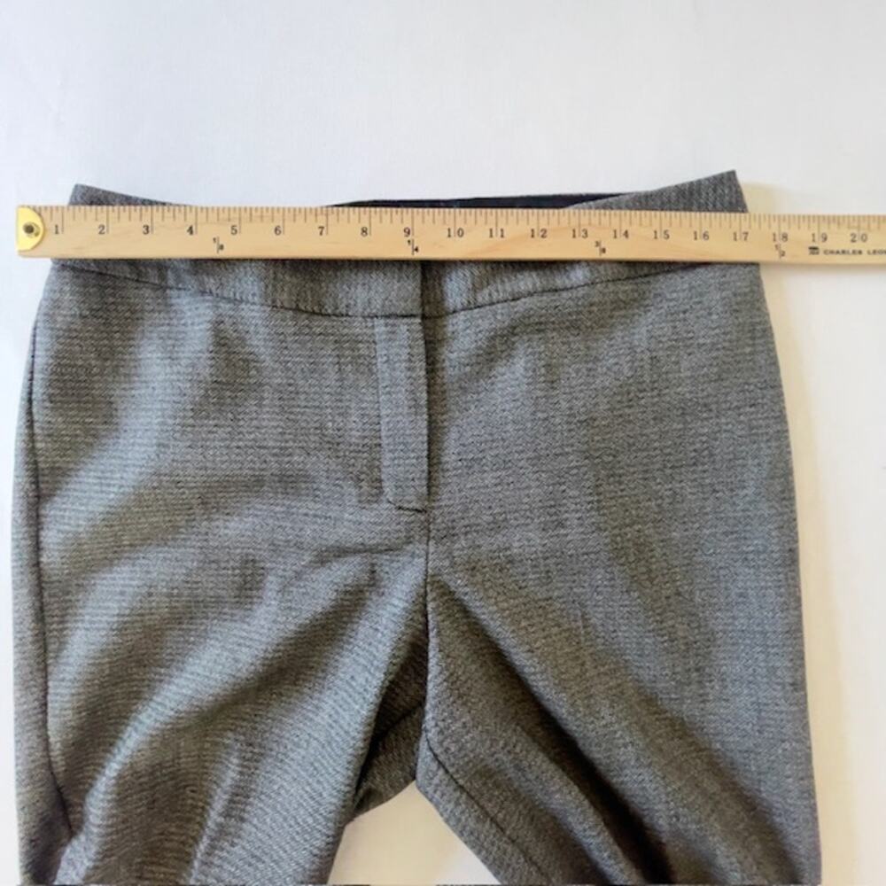 Chicos Womens Size 2 Gray Herringbone Dress Pants Career Classic 29.5 inseam - Picture 9 of 10
